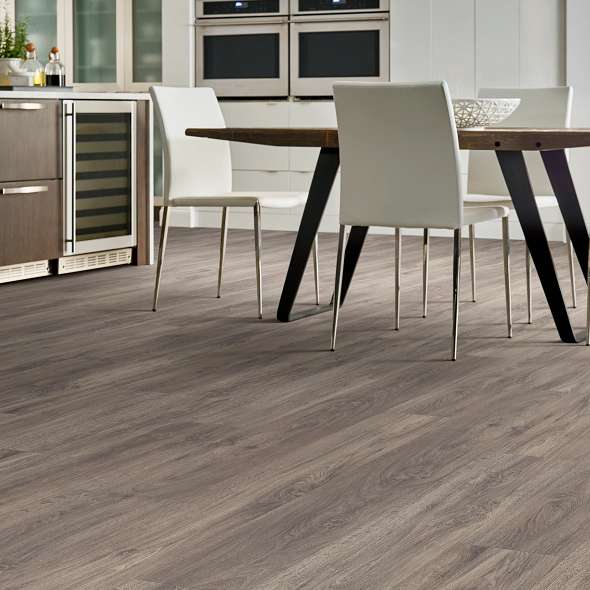 Flooring Options For Humid Climates | Knova's Carpet